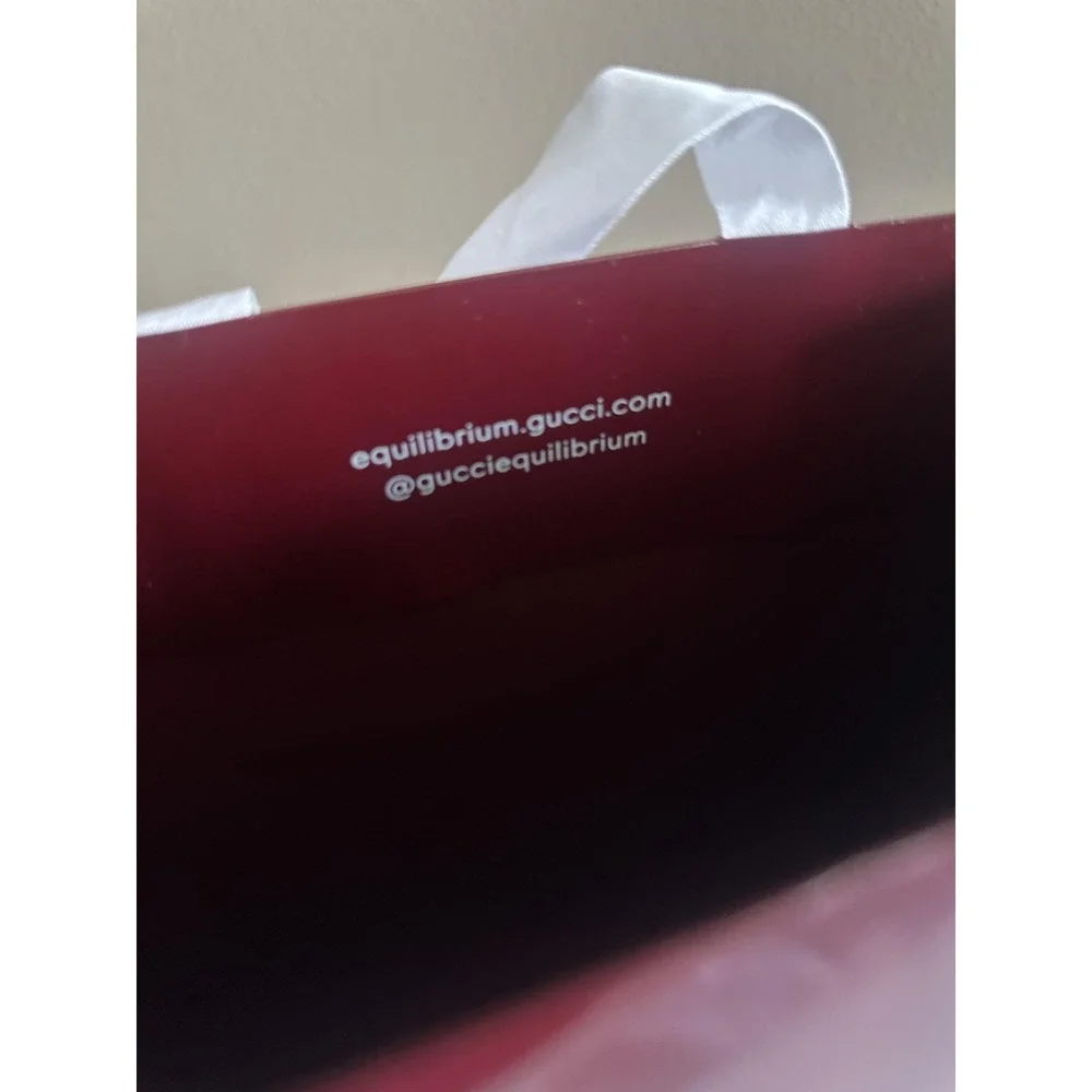 Gucci Store Shopping Gift Bag Burgundy Glossy Paper‎ Large White Ribbon Handles